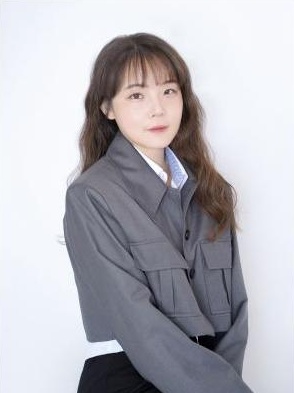 권지현