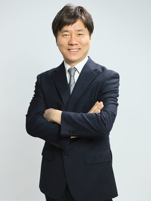 김우형
